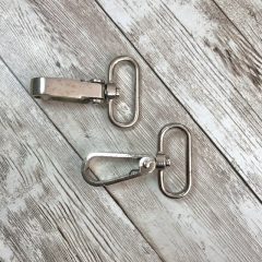 Ezüst színű fém karabiner - 3 cm